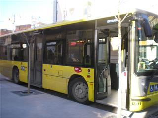 Un bus llançadora connectarà l´estació d´autobusos amb els instituts